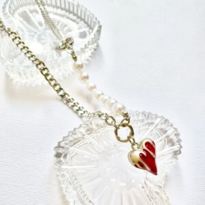 گردنبند (قلب خونی)