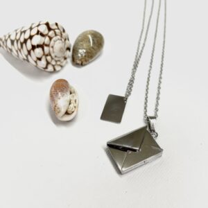 گردنبند ست (پاکت نامه نقره ای)